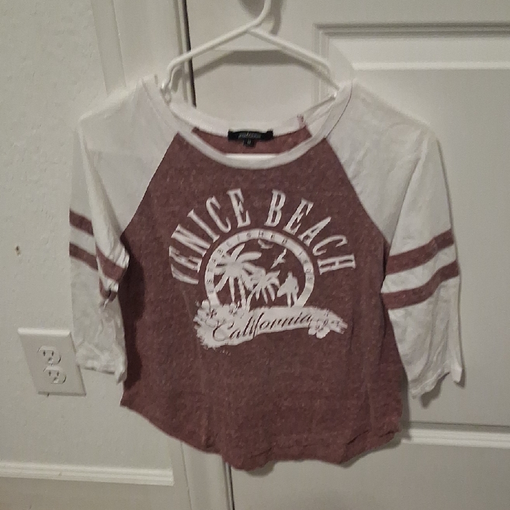 Venice Beach Raglan Sleeve Top